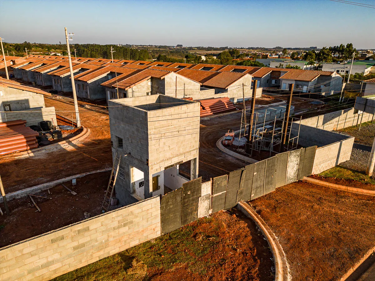 Vista aérea do condomínio Quality Life Itapê próximo da entrega